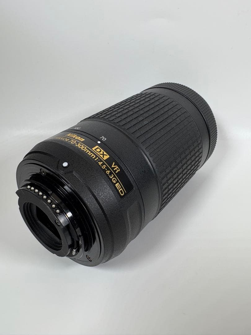 ニコン Nikon D5600 ダブルズームキット デジタル 一眼レフカメラ