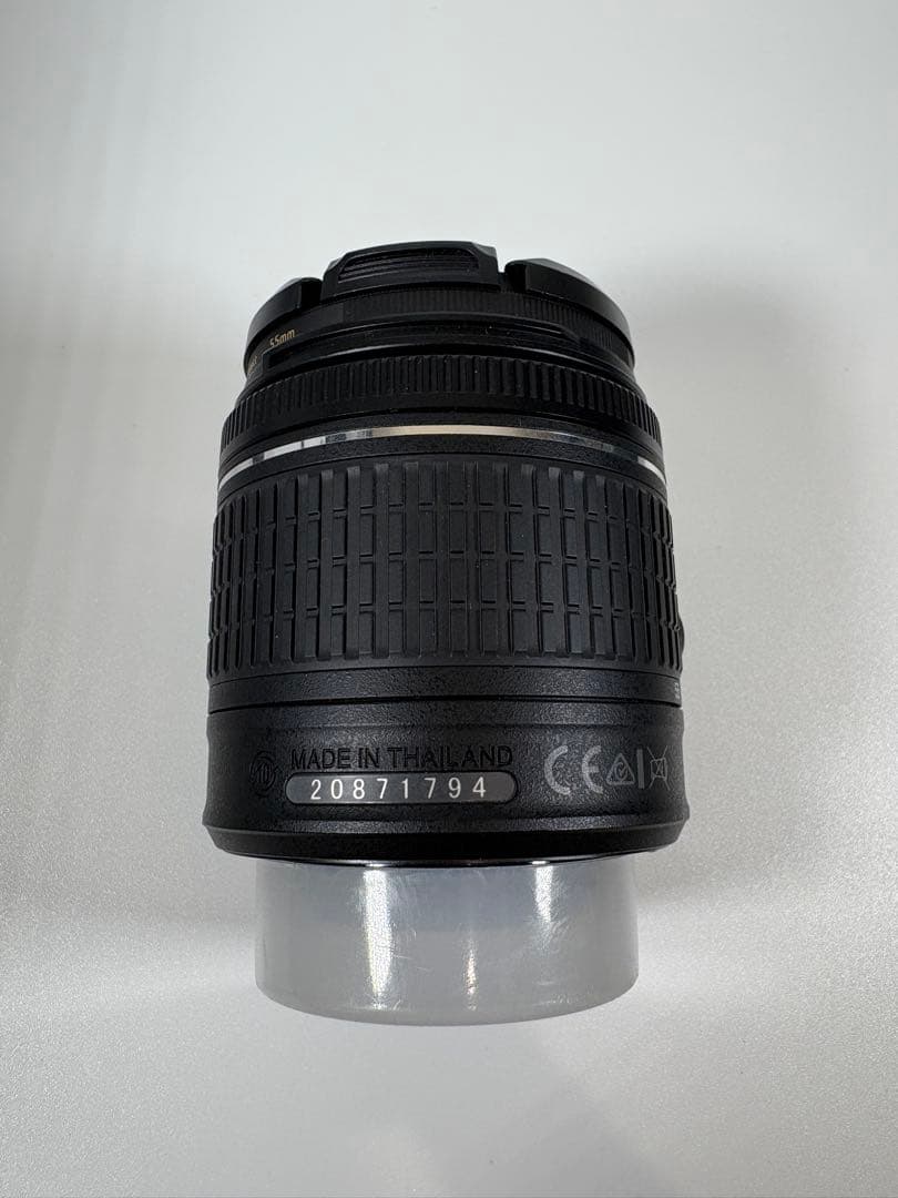 ニコン Nikon D5600 ダブルズームキット デジタル 一眼レフカメラ