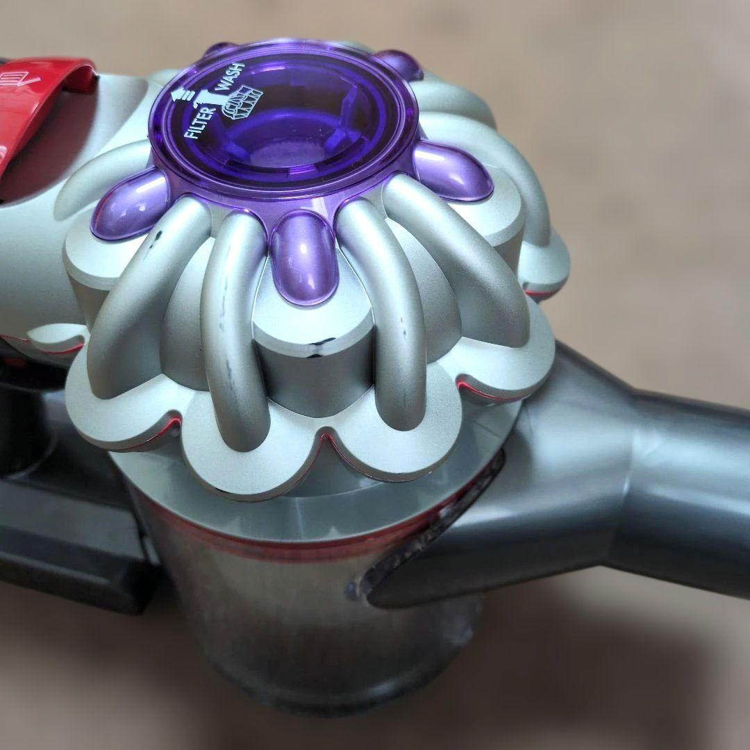 【美品】ダイソン dyson V8 sv25