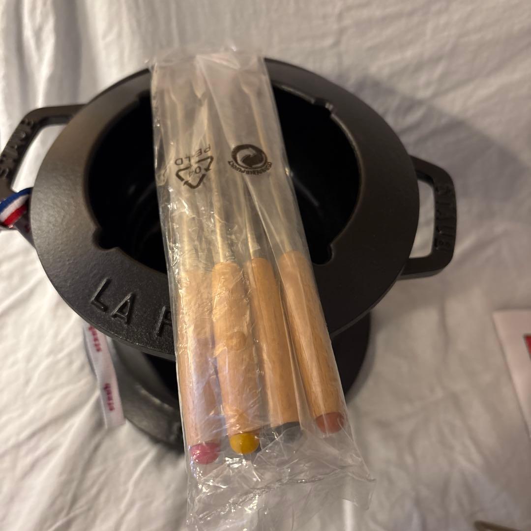 ストウブ(Staub) フォンデュセット 黒 16cm 鋳鉄