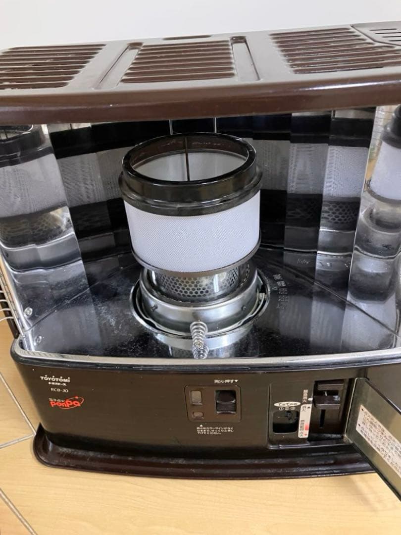 トヨトミ RCB-30 石油ストーブ