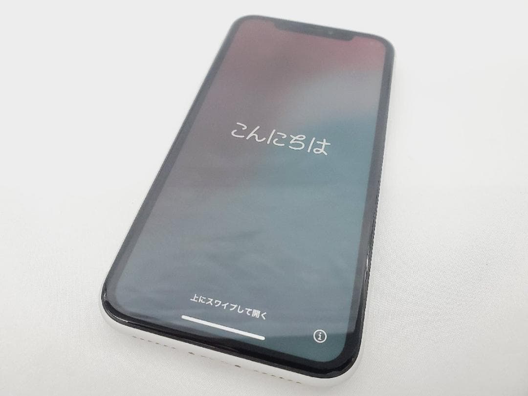 【良品】Apple iPhone XR 64GB NT032J/A ホワイト