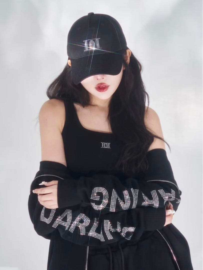 新品・未開封♡Darich♡クリスタルロゴキャップ