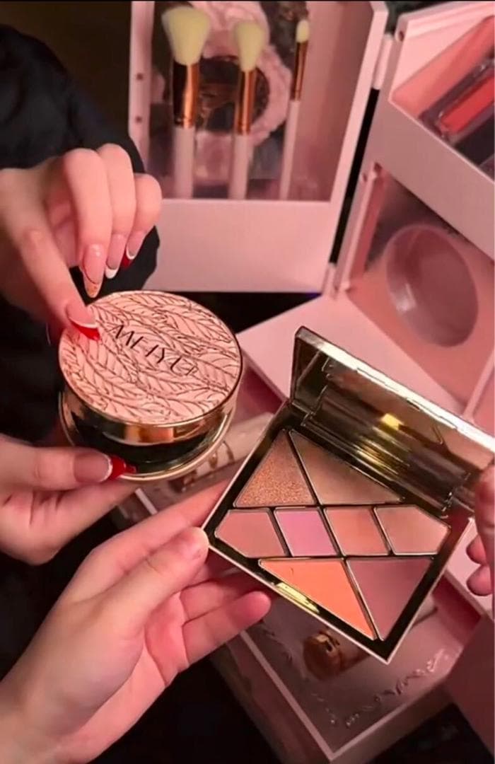 MEIYUフラワーノーズ・コンセプトボックス【ピンク】（中身化粧品セット付き)