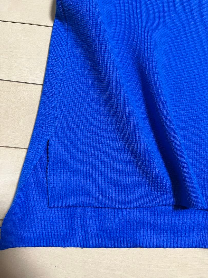 美品／SLOANE スローン　12Gメリノウールミラノリブタートルネックニット