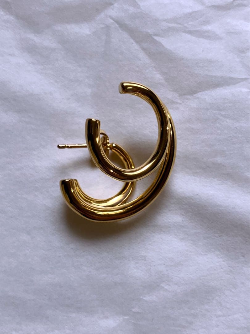 最終価格【新品未使用】【 CHARLOTTE CHESNAIS 】フープピアス