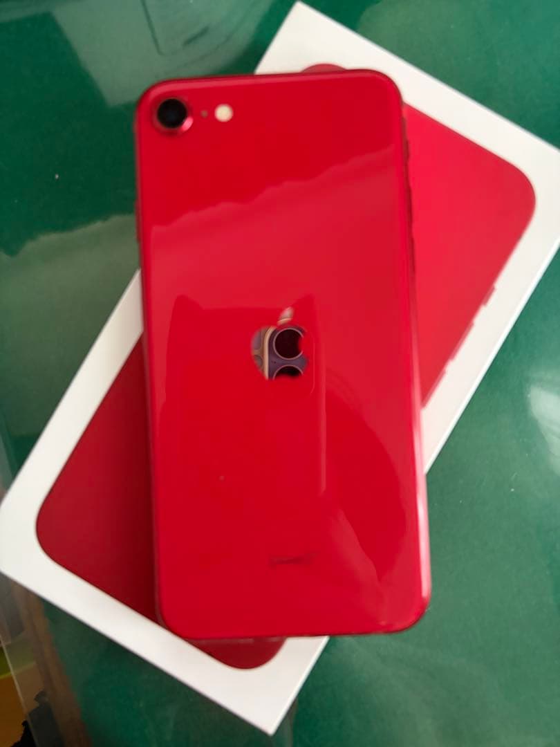 Apple iPhone SE (第2世代) レッド 64GB