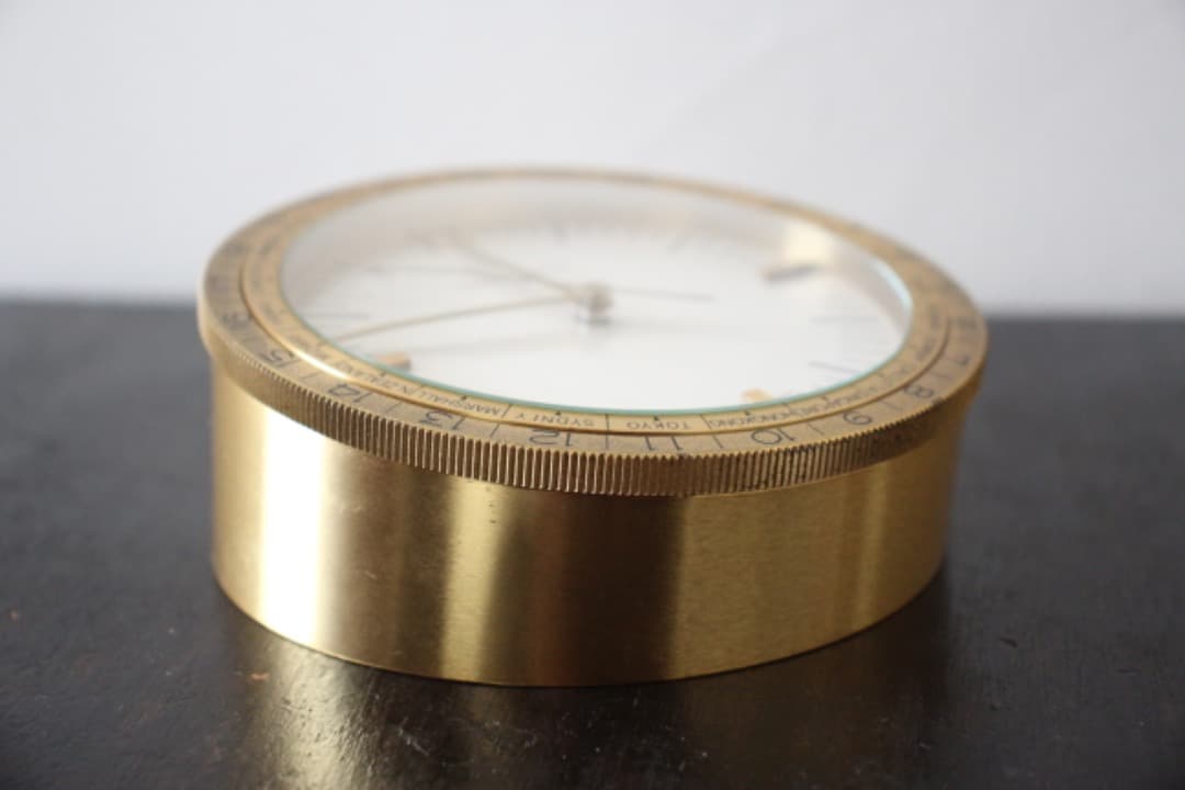 スイス製　ティファニー　ワールドクロック　卓上時計　クオーツ