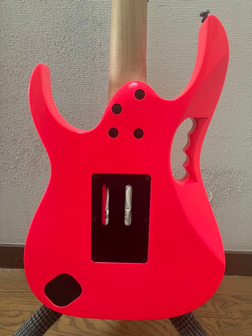 Ibanez/JEMJRSP-PK スティーヴ・ヴァイ