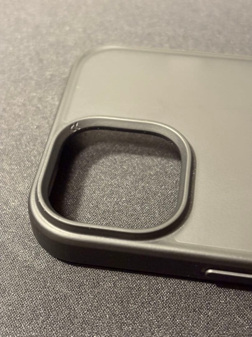 【美品】iPhone 15 256GB