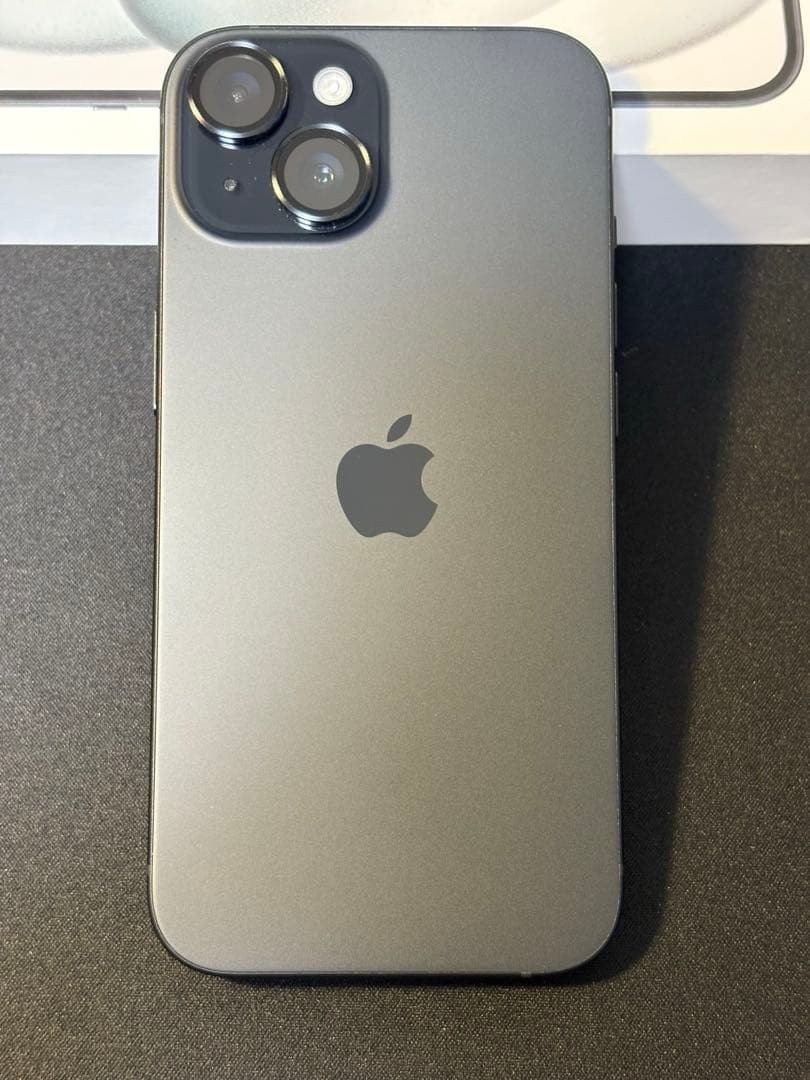 【美品】iPhone 15 256GB