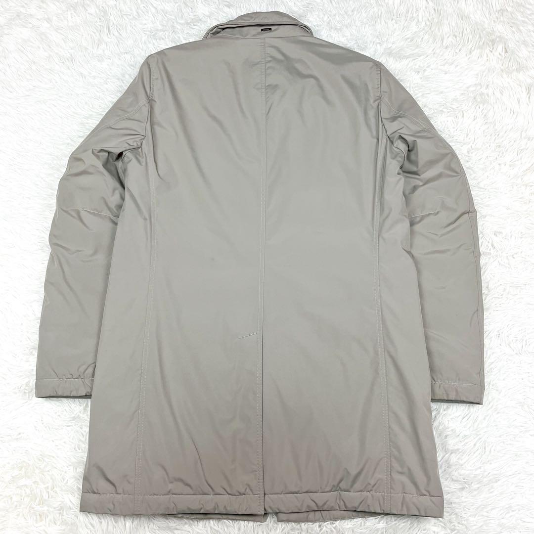 希少 ヘルノ ダウンジャケット チェスターコート型 ロゴプレート ダウンコート