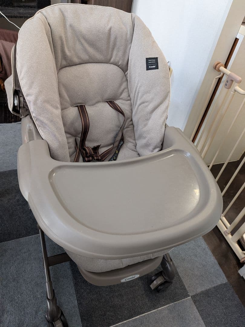 Combi ネムリラ AUTO SWING BEDi EGシリーズ