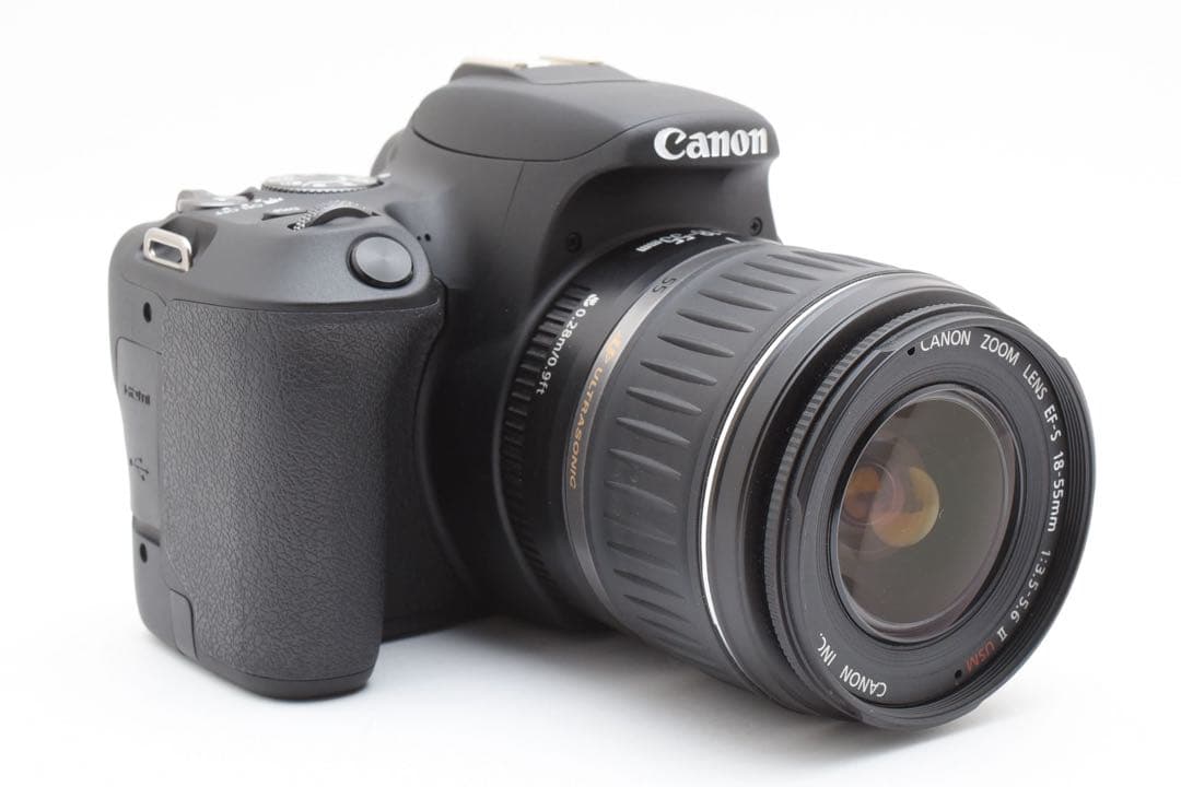 デジタル一眼レフカメラCANON EOS Kiss X9標準レンズセット