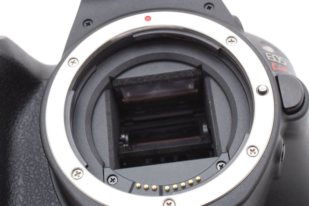 デジタル一眼レフカメラCANON EOS Kiss X9標準レンズセット