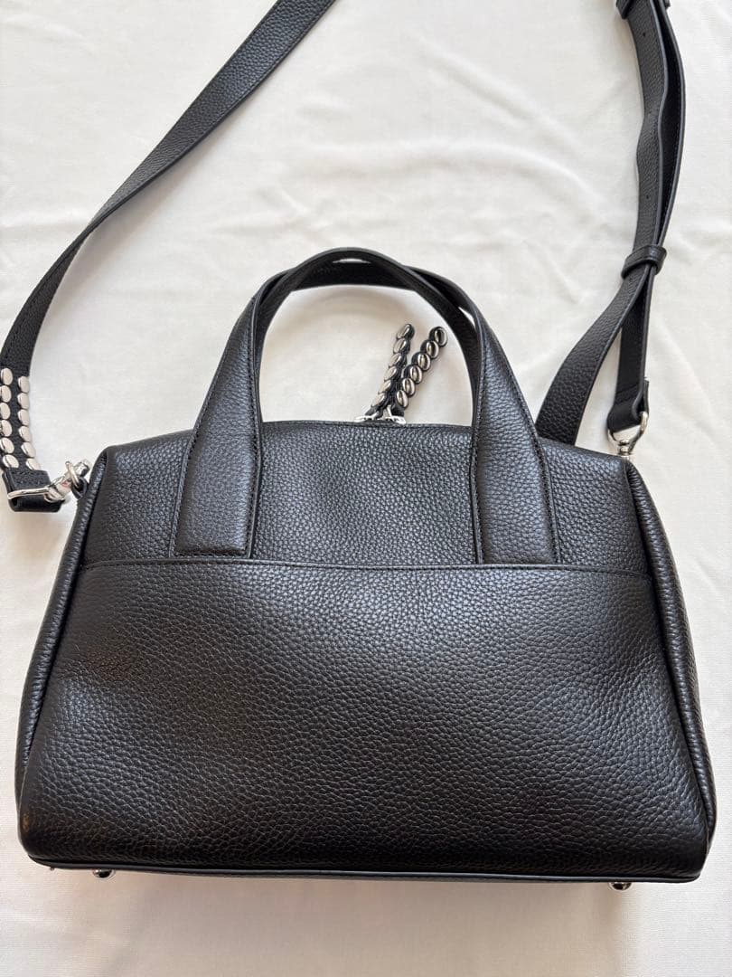 【ear PAPILLONNER】スタッズボストンバッグ　ブラック