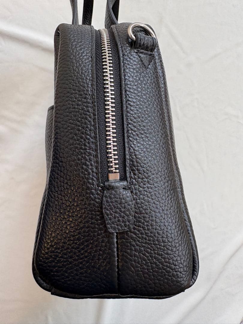 【ear PAPILLONNER】スタッズボストンバッグ　ブラック