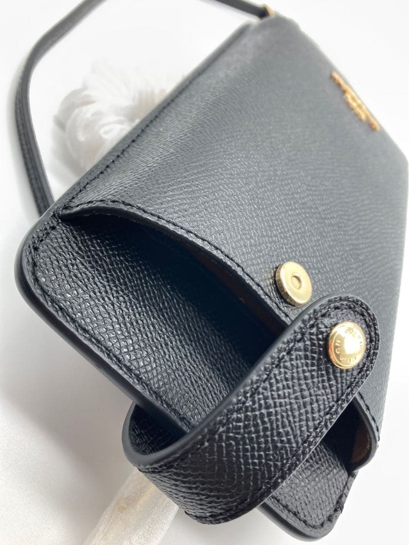［レア〕coachコーチ　スマホショルダー　クロスボディ　ブラック