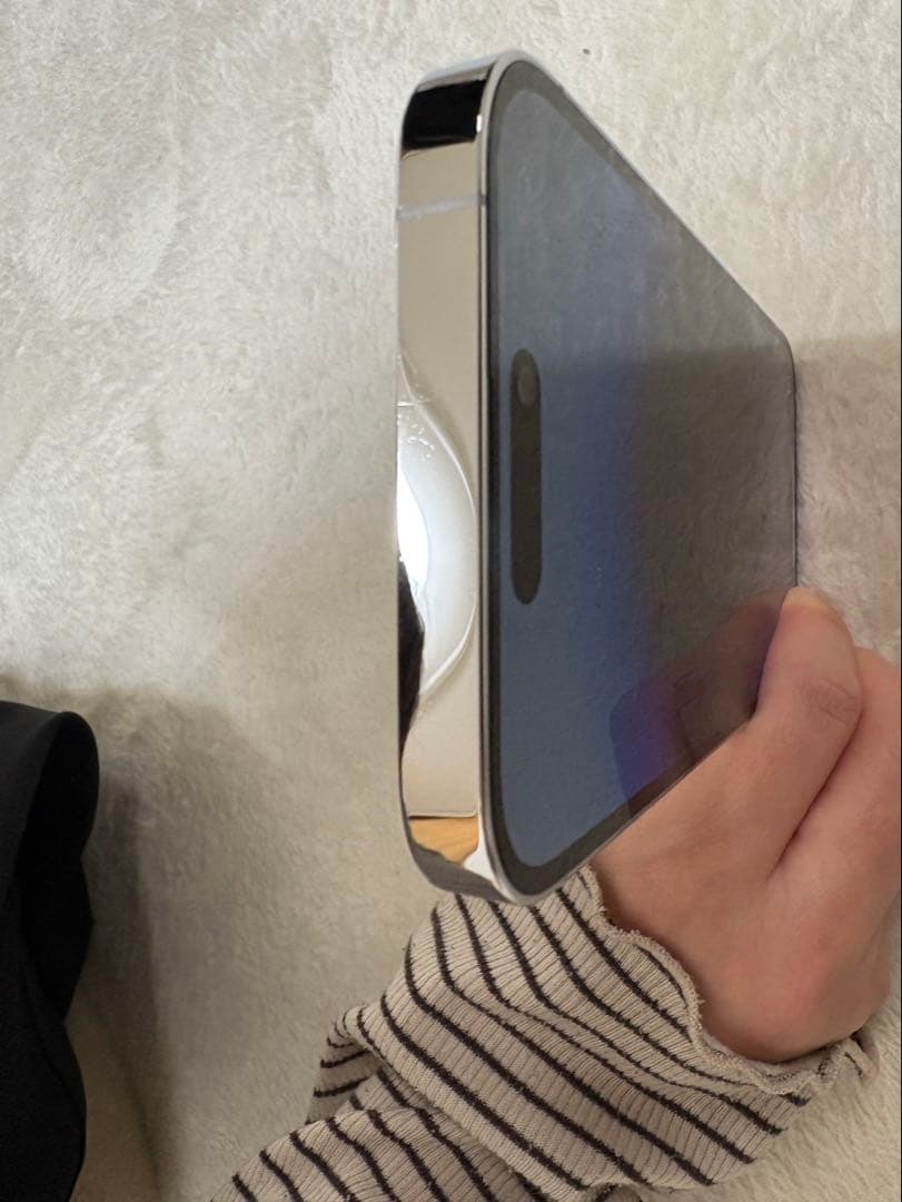 【昴】iPhone14pro 256GB シルバー