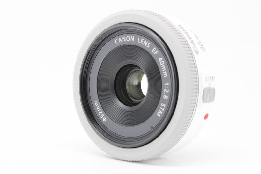 美品❤️Canon 単焦点レンズ EF40mm F2.8 STM ホワイト