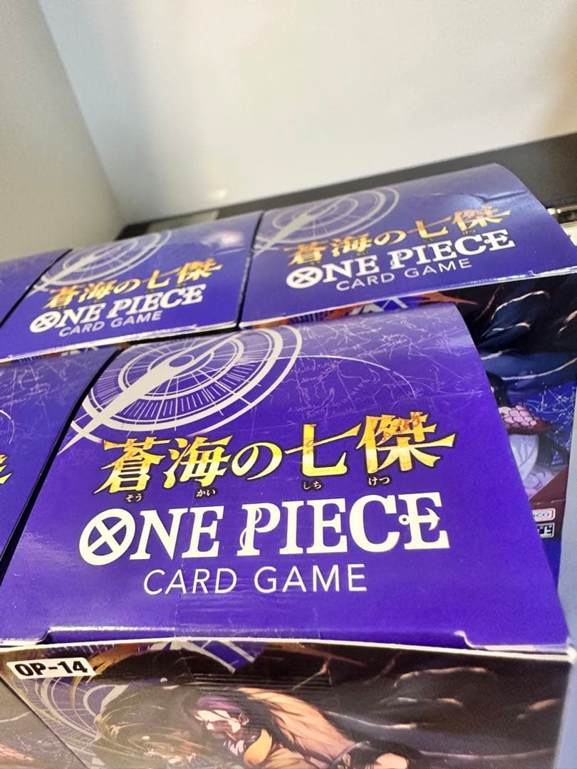 ワンピースカードゲーム 蒼海の七賢 5BOXセット 新品 未開封テープ付き。