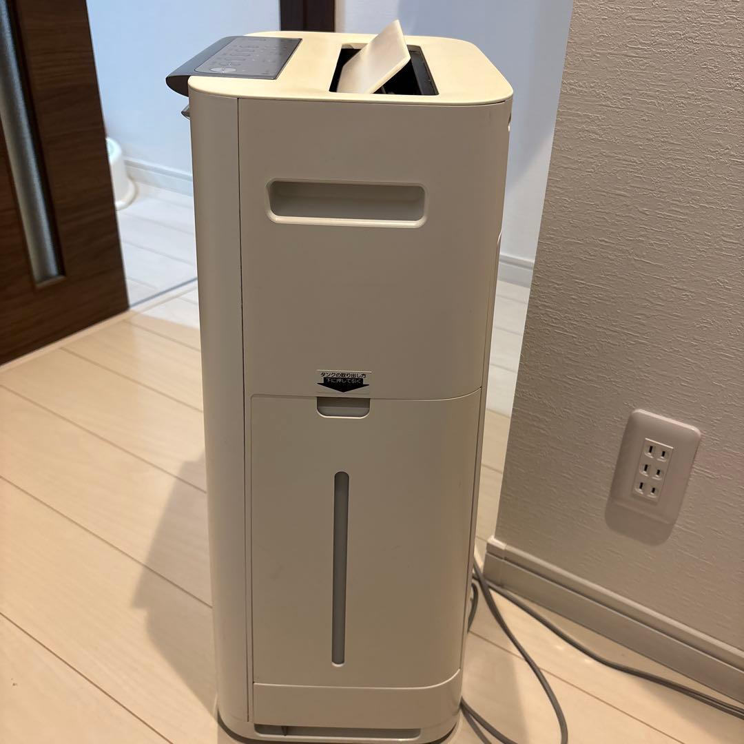 ♡お値下げしました！SHARP 空気清浄機 KI-JS50-W