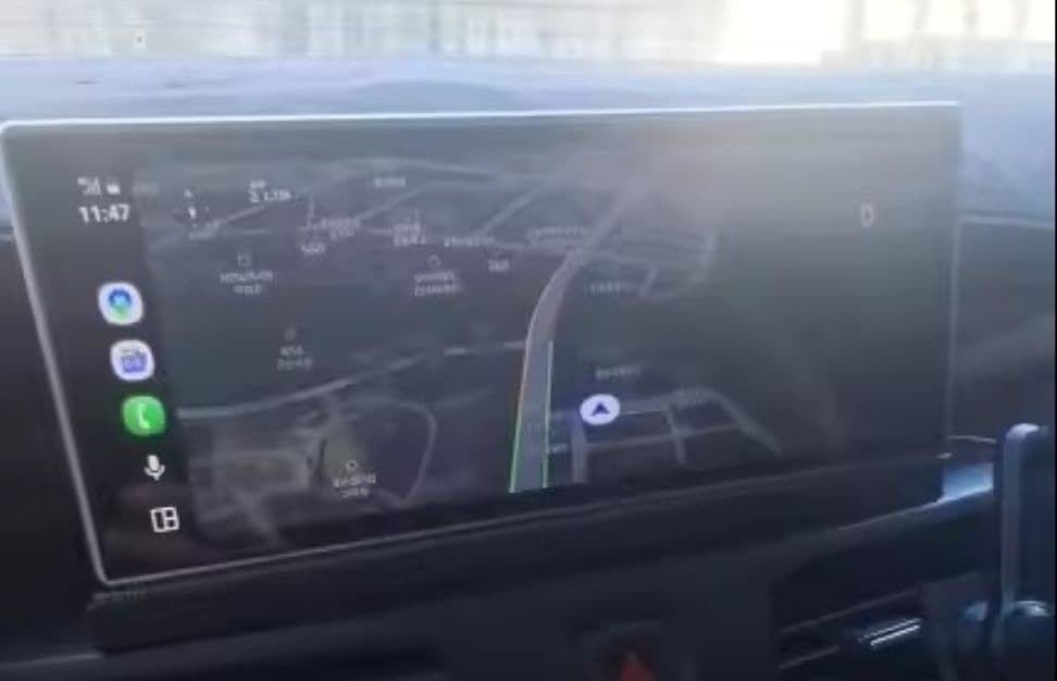 4K CarPlay ダッシュボード 11.26インチ