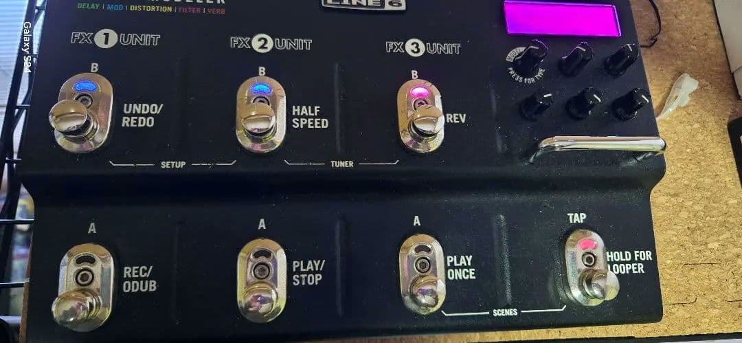 LINE6 M9 Stompbox Modeler 本体　アダプターのみ