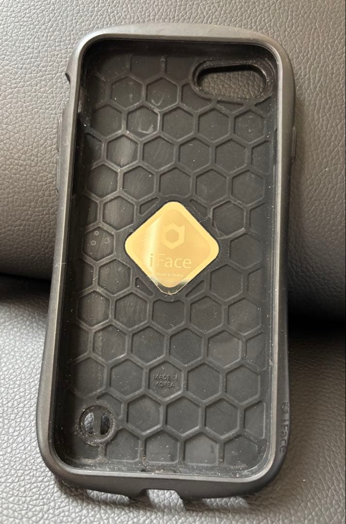 iPhone8 256GB iface ケース付