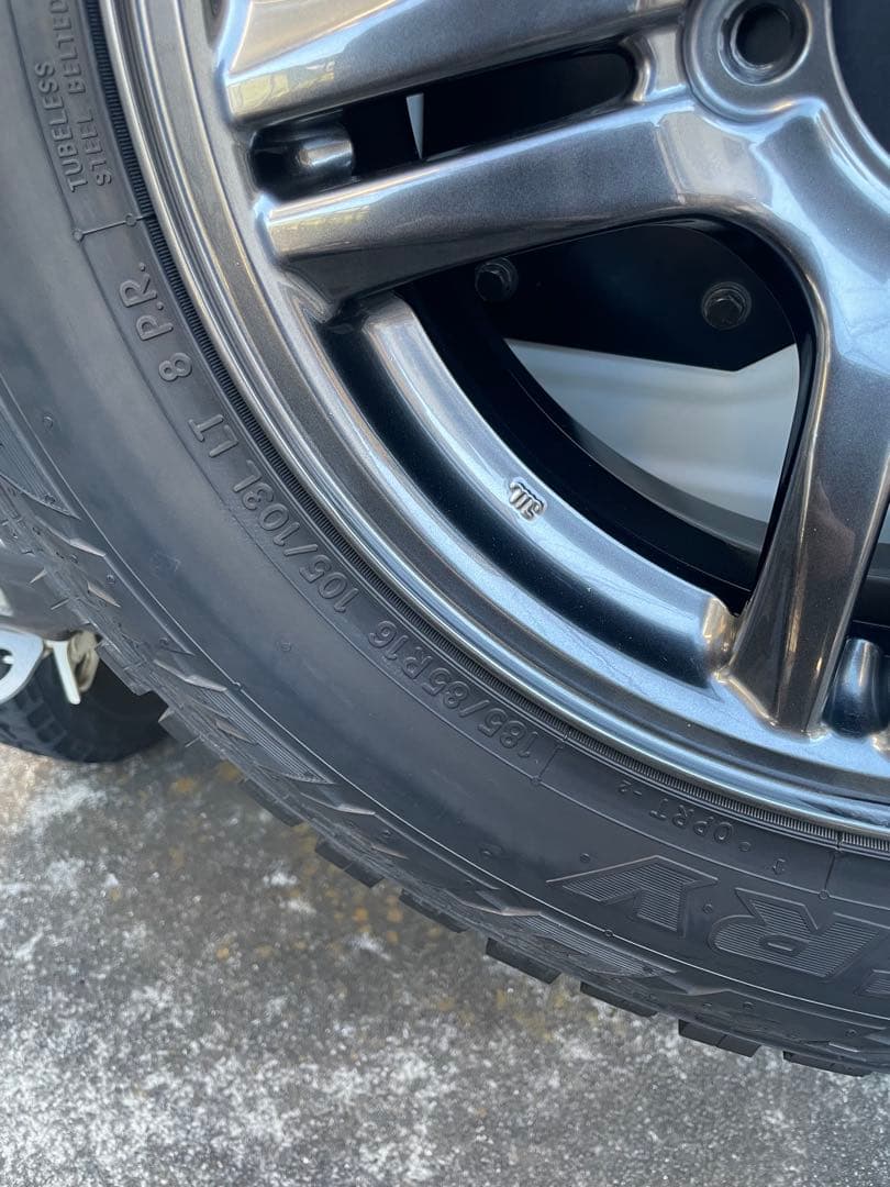 ジムニーjb23純正(エンケイ)16インチTOYOタイヤセット