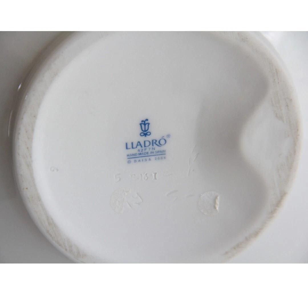 タカ■希少品！リヤドロ花瓶■LLADRO 淡い花柄　白　ポーセリン陶磁器