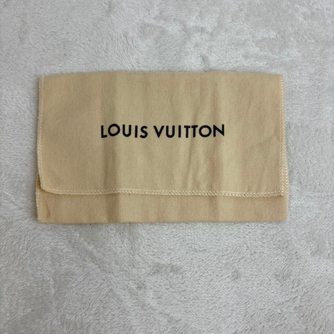 ルイヴィトン モノグラム タイガラマ カード・ホルダー 財布