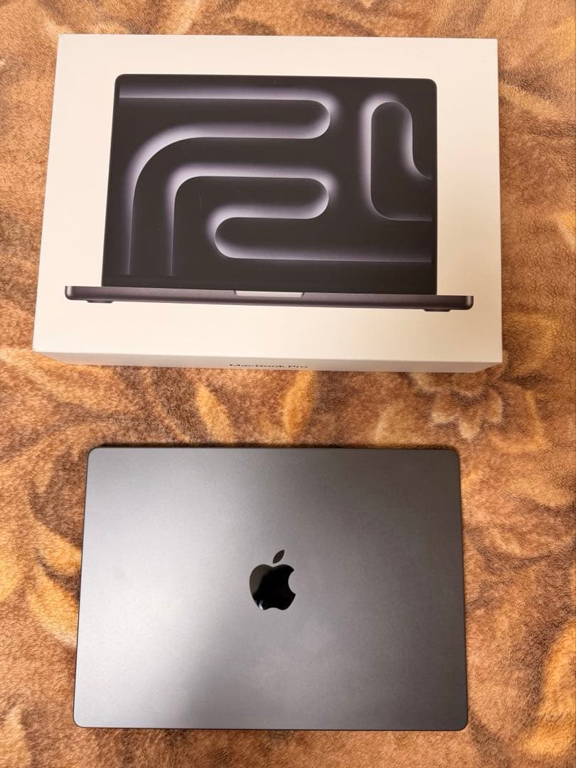 MacBook本体 Apple Macbook Pro M4 16GB 512GB