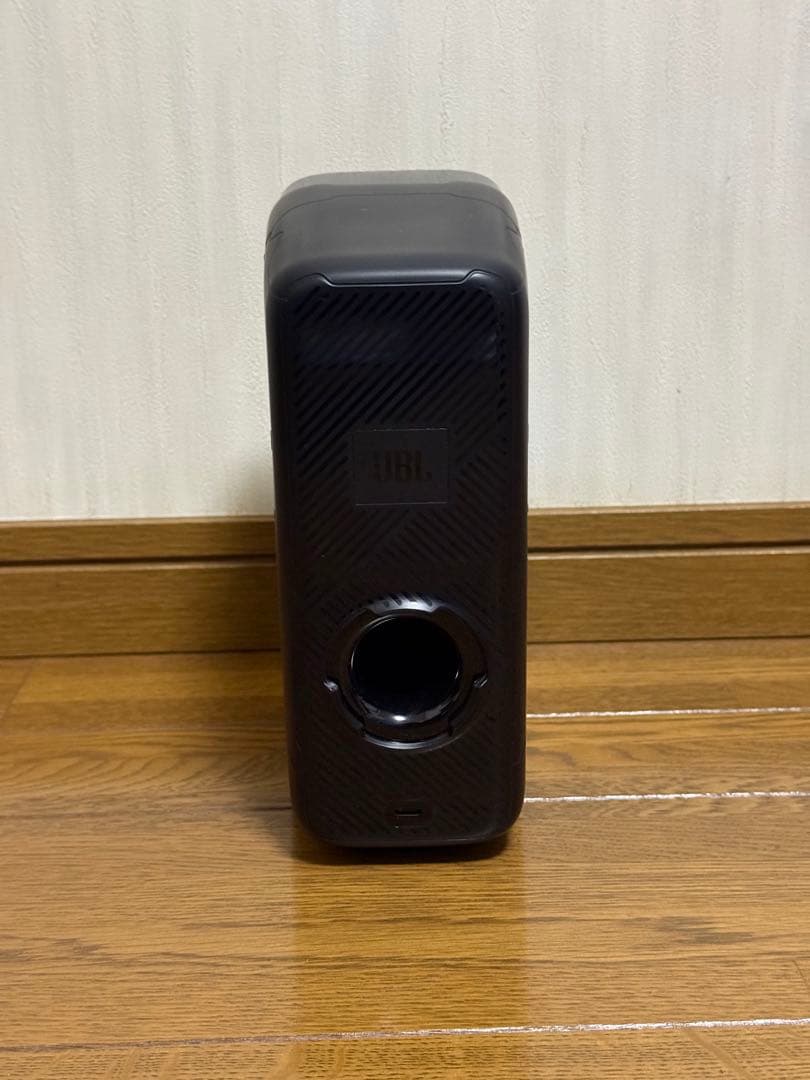 JBL Quantum Duo スピーカー