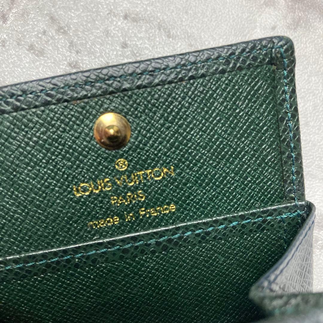 ルイヴィトン☆ケース　タイガ　ポルトモネボワット　小銭入れ　カーキ