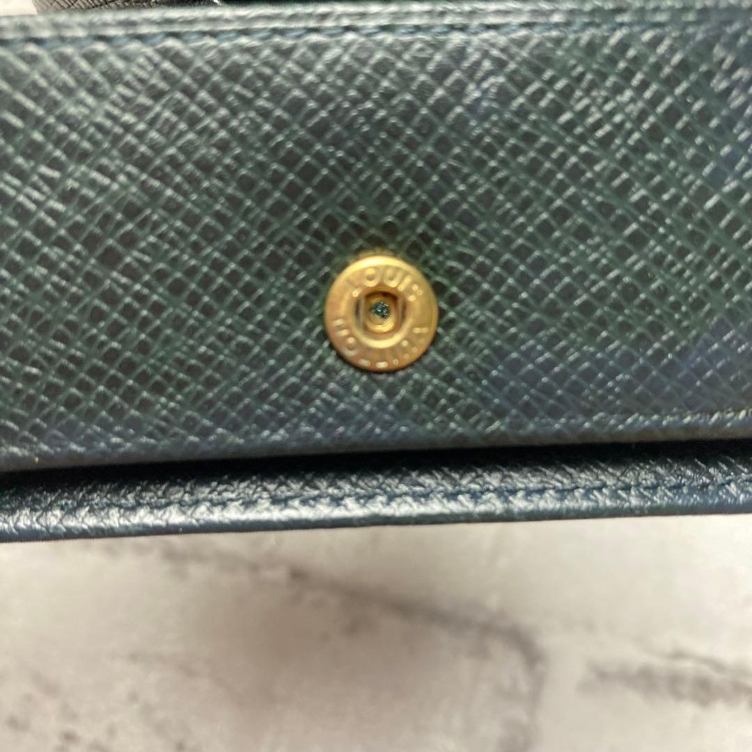 ルイヴィトン☆ケース　タイガ　ポルトモネボワット　小銭入れ　カーキ