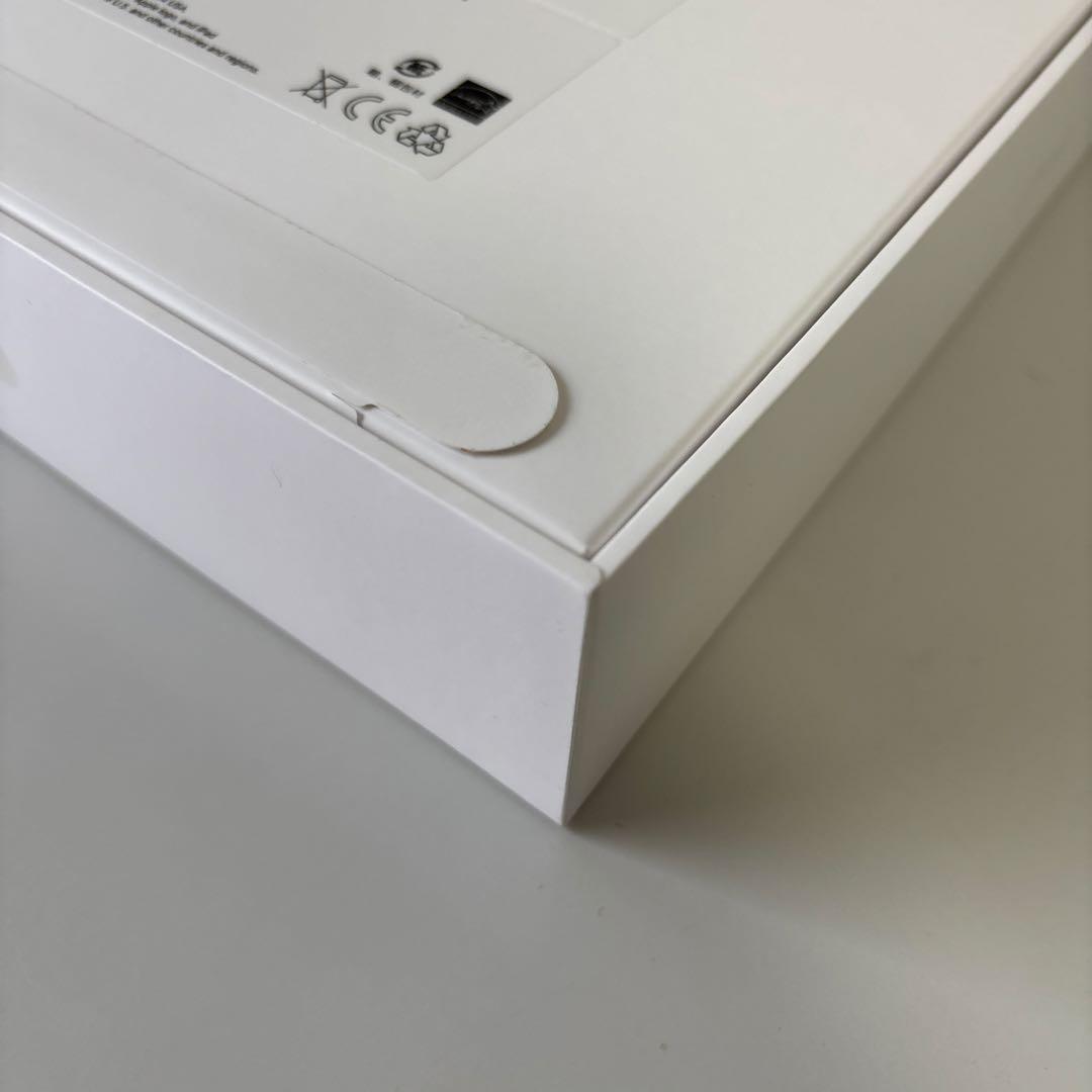 【新品・未開封】iPad 256GB Wi-Fi シルバー