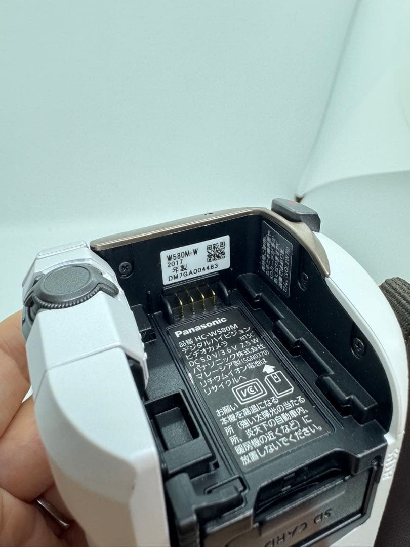 中古美品！Panasonic HC-W580M ビデオカメラ