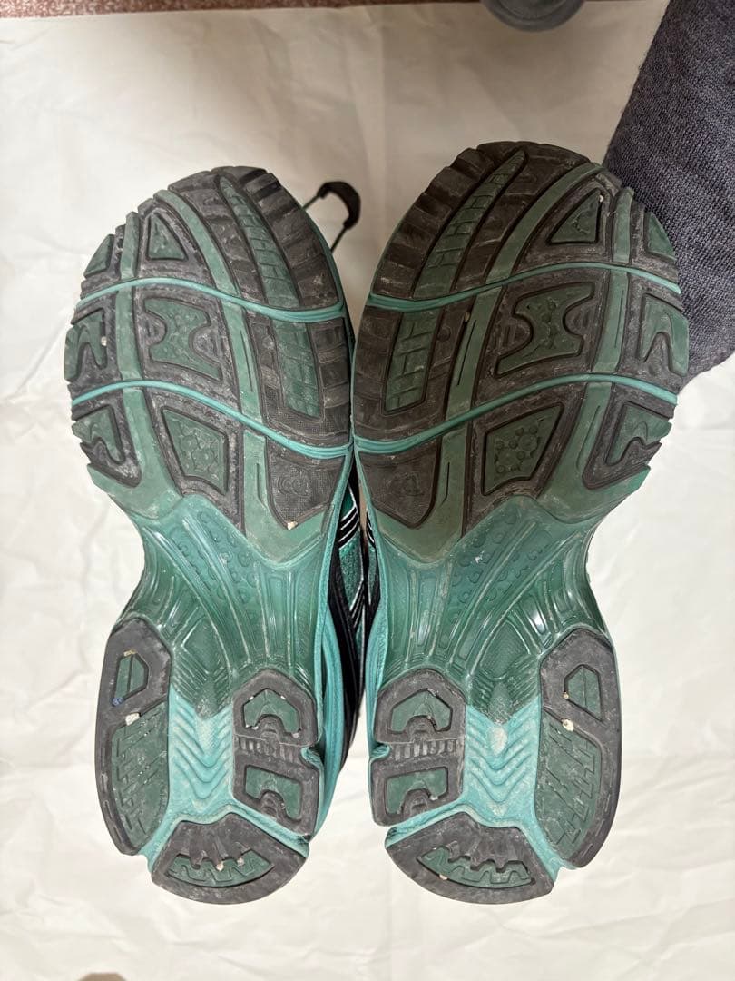 ASICS × UNAFFECTED GEL-KAYANO