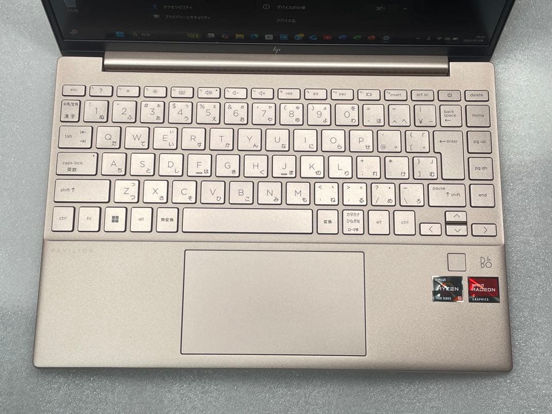 Windowsノート本体 HP Pavilion Aero 13-be2009AU