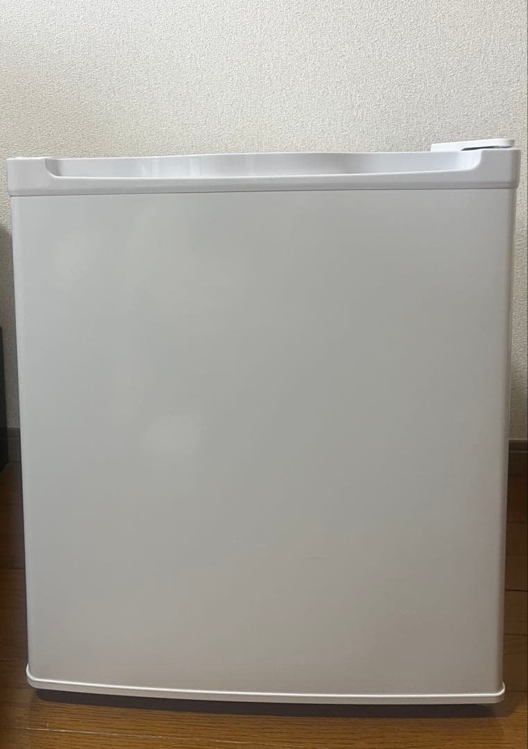 冷蔵庫　送料込み　2025年製　47L　MAXZEN