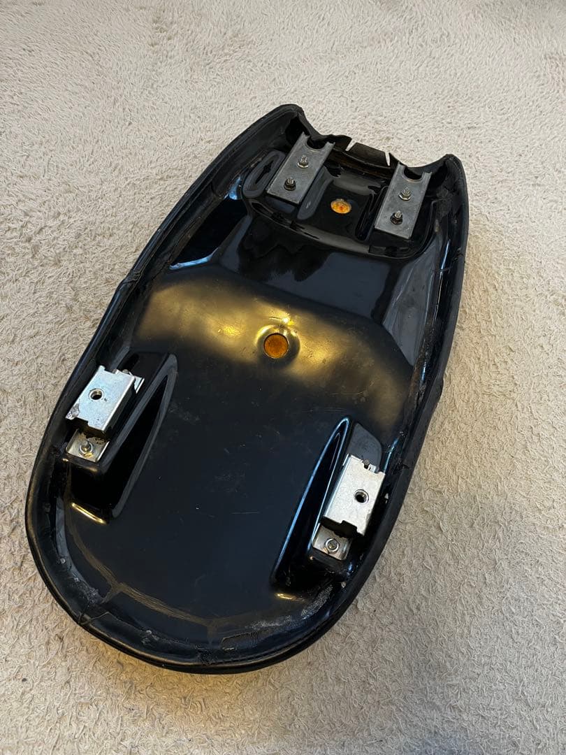 SR400 セミダブル 社外シート