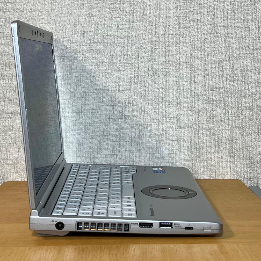 中古美品レッツノートSV1 i5 16G／256GB／Office2024