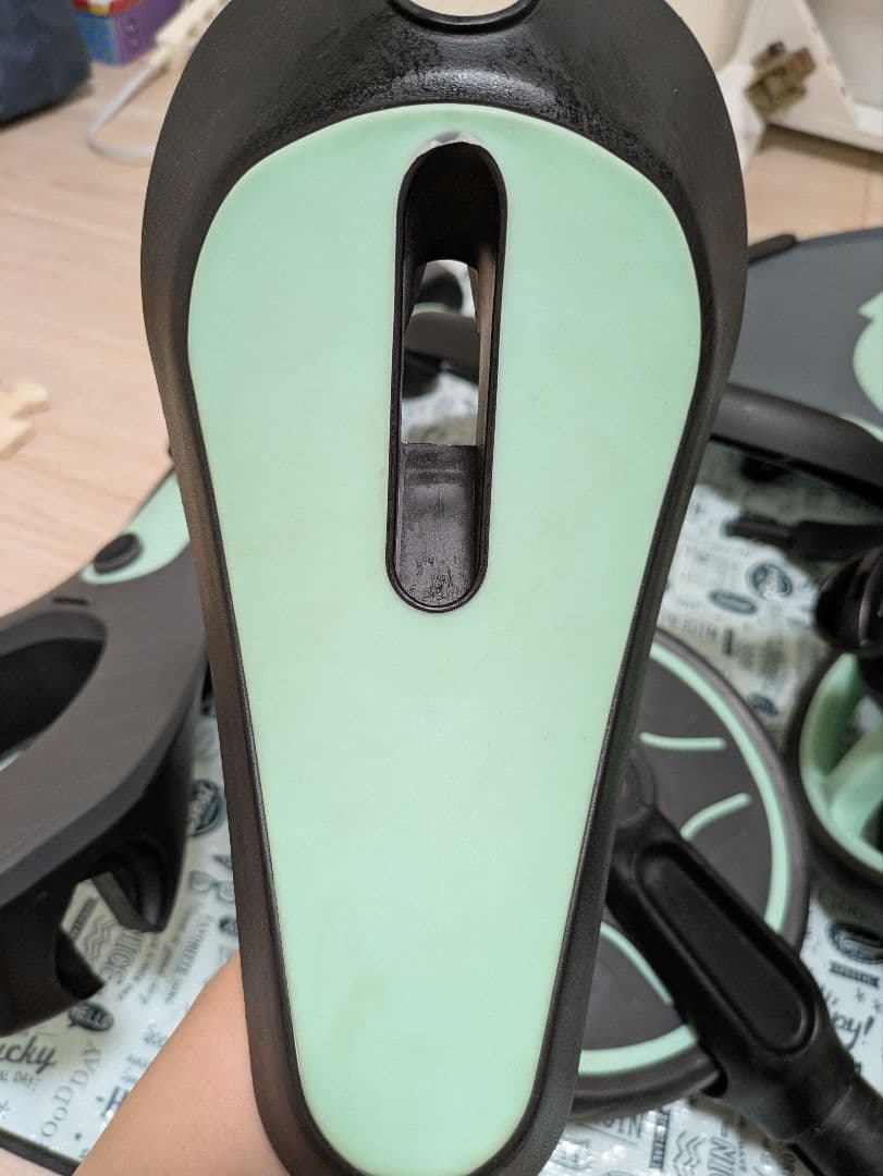 グロッバー　エクストローラートライク4in1 ダッドウェイ限定カラー　　三輪車