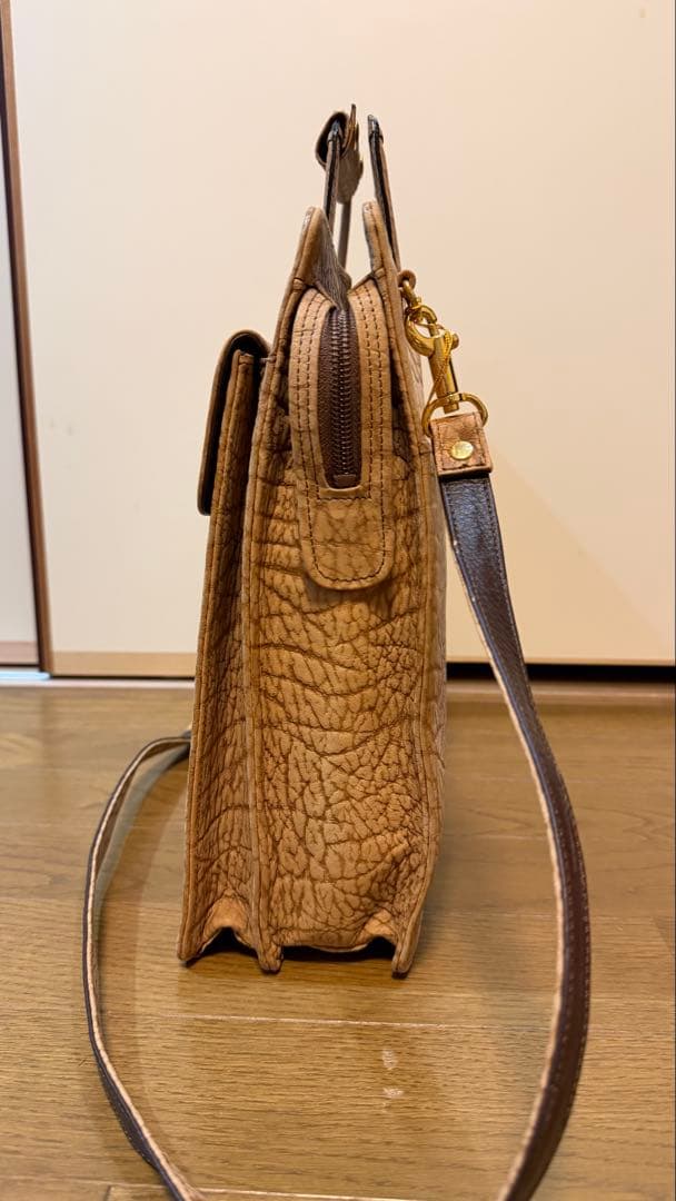 d*i様 新品 JRA バッファロー本革レザー ビジネスバッグ ベージュ