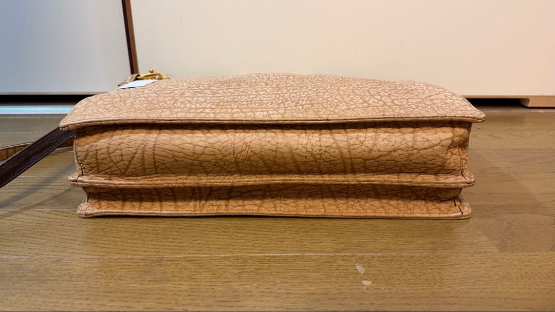 d*i様 新品 JRA バッファロー本革レザー ビジネスバッグ ベージュ