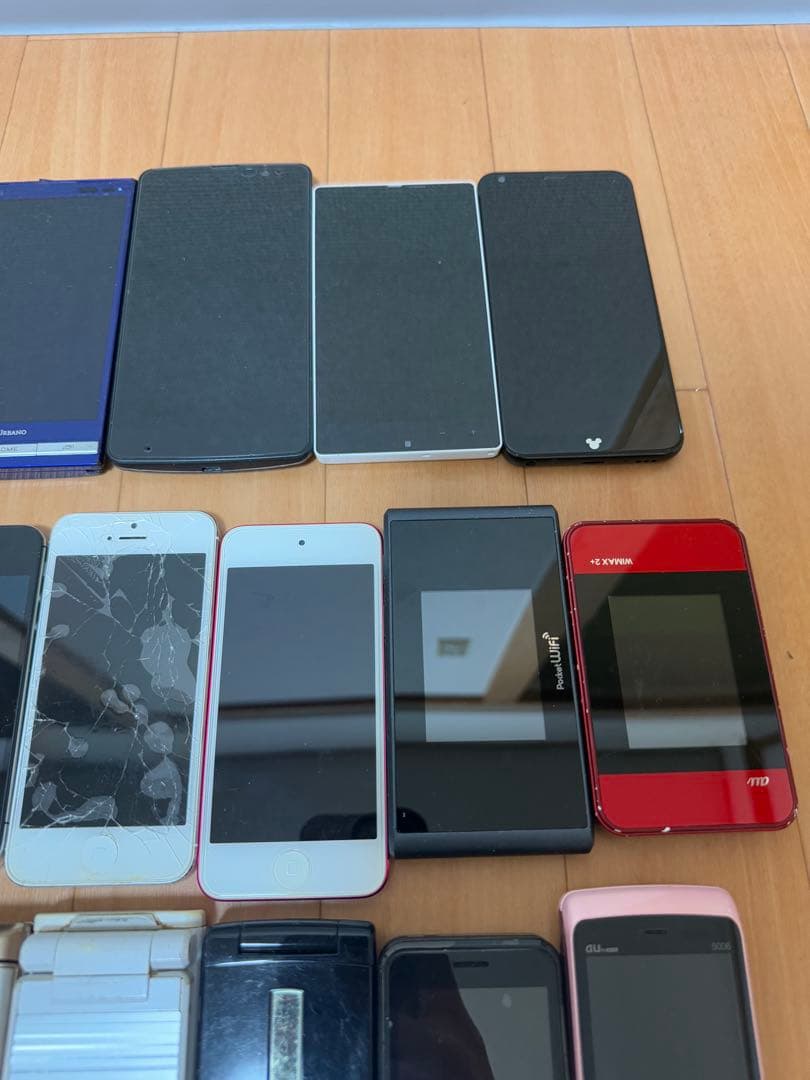 ガラケー スマホ タブレット　携帯電話 Wi-Fi 30台まとめ売り ジャンク