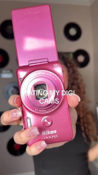 Nikon 自撮り可能デジタルカメラ COOLPIX S6900