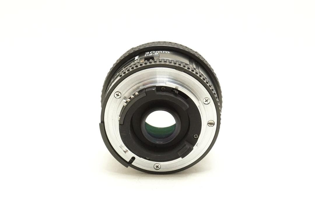 ニコン 広角 単焦点　Nikon AF NIKKOR 20mm F2.8