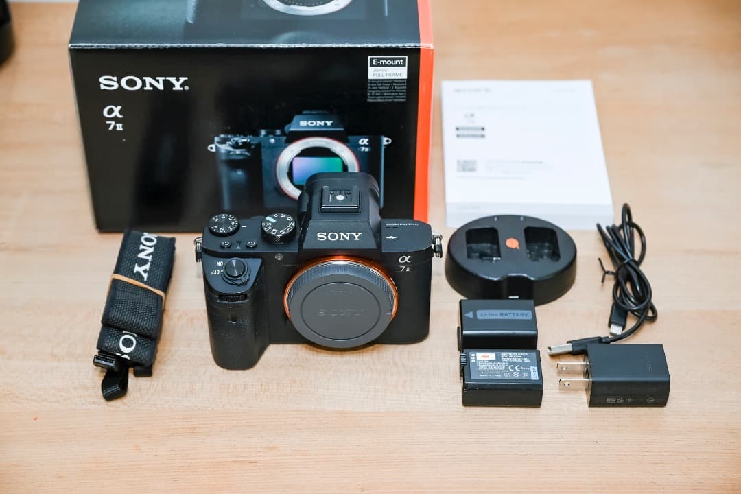 ふ*ぁ様 【SONY ソニー】α7II ボディ ILCE-7M2 ミラーレス一眼